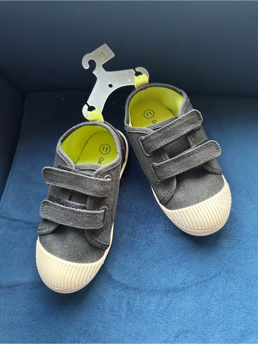 Cat & Jack Kids Black Canvas Velcro Sneakers Size 11 NWOT